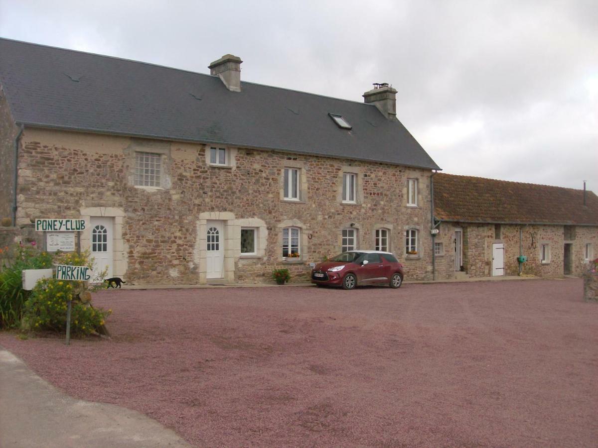 Gite Equestre En Normandie Haras De Sainte Colombe מראה חיצוני תמונה